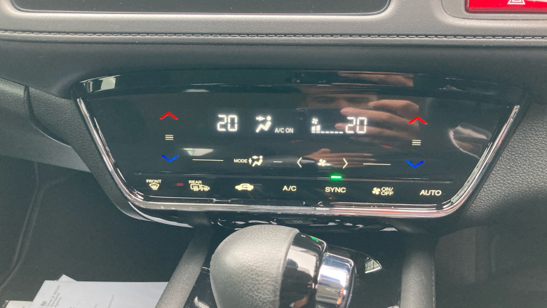 Honda HR-V 1.5 i-VTEC SE Navi CVT 5dr Petrol Hatchback